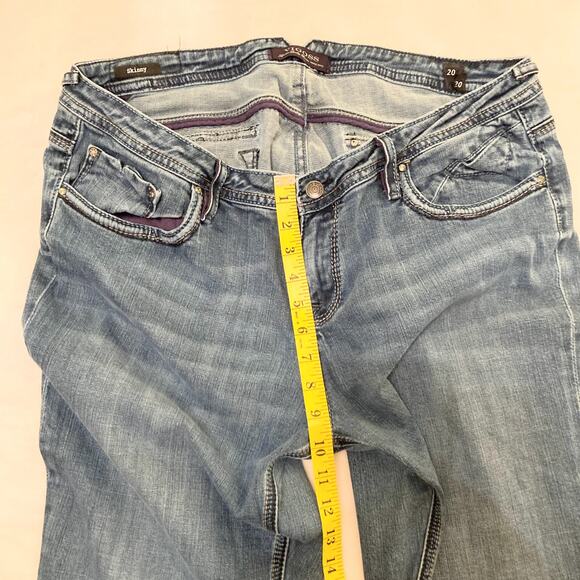 Vigoss Medium Blue Wash Skinny Jeans Women's Size 20 - Picture 5 of 10